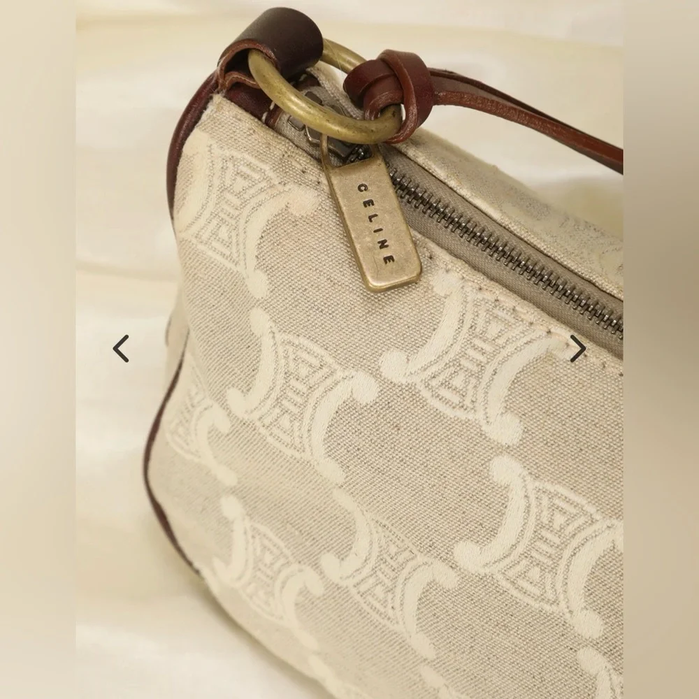 Authentic Celine Triomphe Pochette - Picture 7 of 16